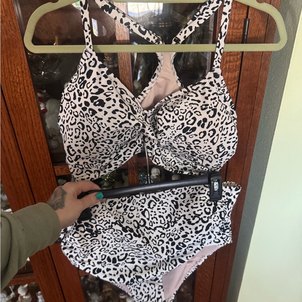 Leopard Print High-Waist Bikini Set - White/Black